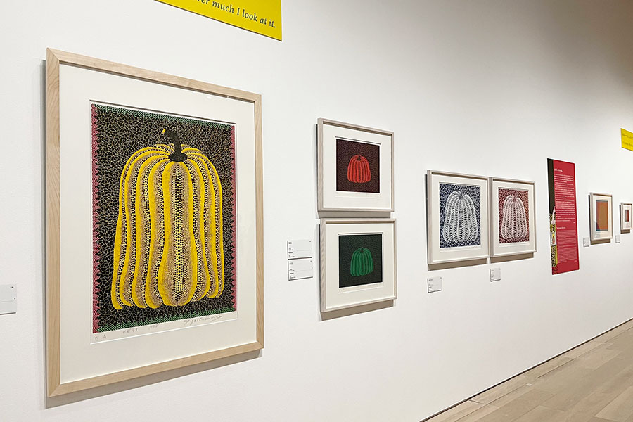 展示会の図録表紙にも使われている作品。その名も「南瓜」（(C)YAYOI KUSAMA