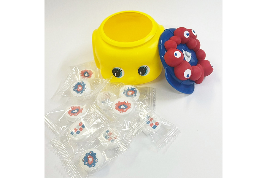 「EXPO2025 ミャクミャク フエキ プリントラムネ」（10粒入・1000円）