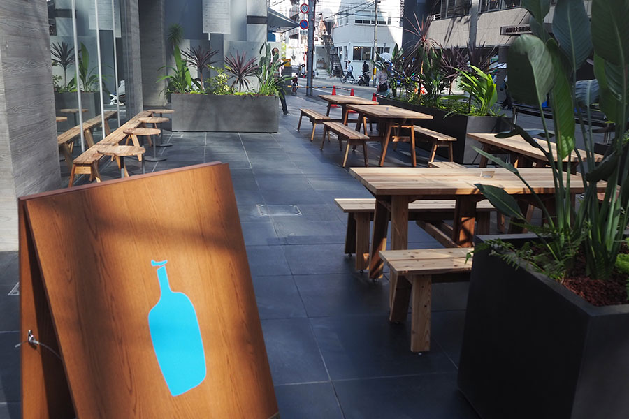 愛犬も一緒に楽しめるテラスは44席（9月18日 Lmaga.jp撮影）